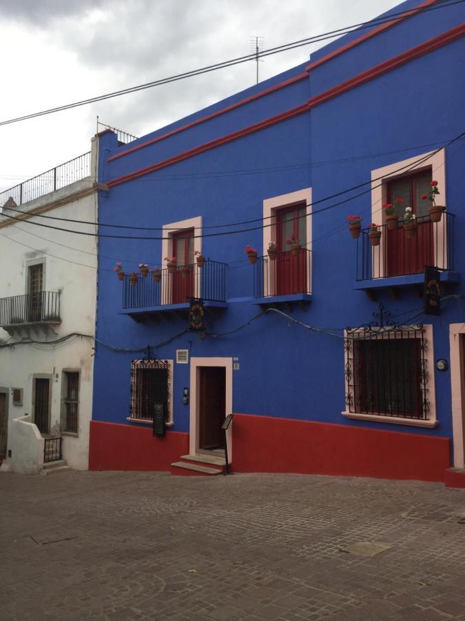 El Zopilote Mojado 2*