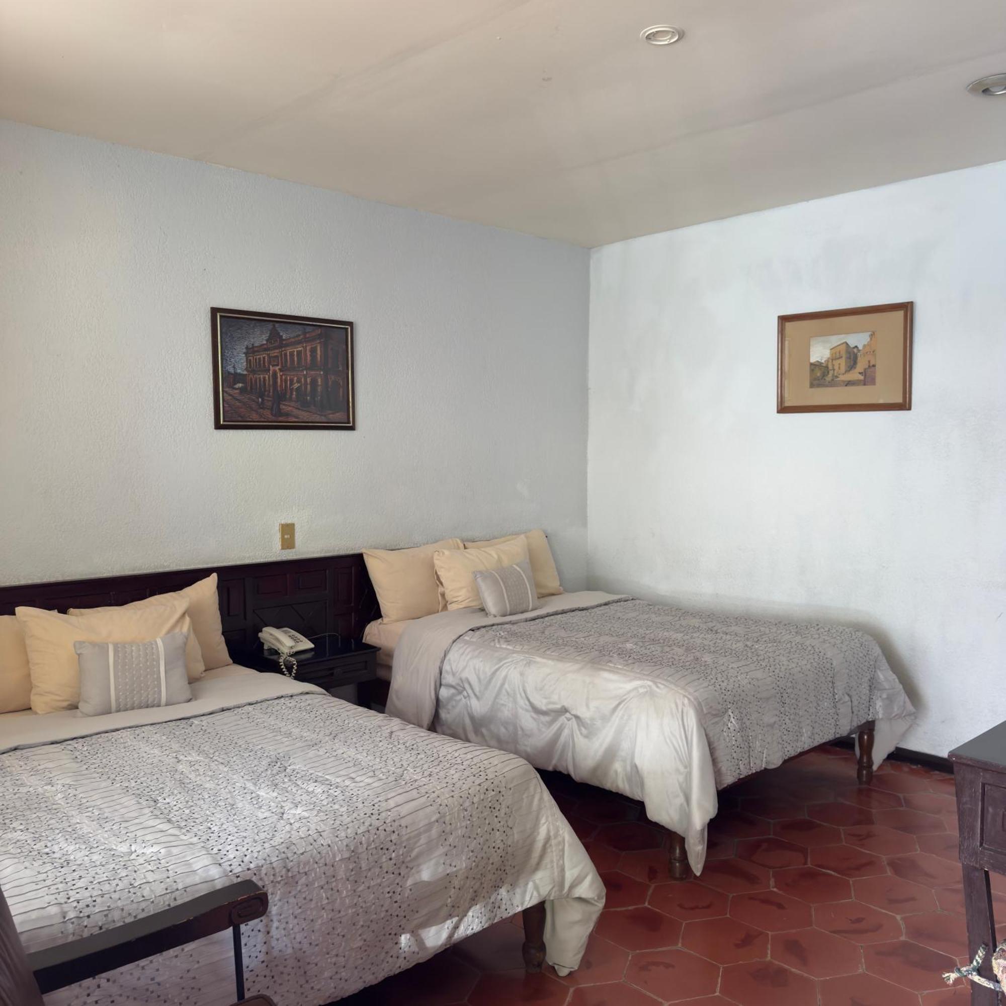 Hotel Y Restaurant Embajadoras Guanajuato