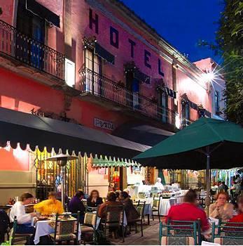 Santa Fe Hotel