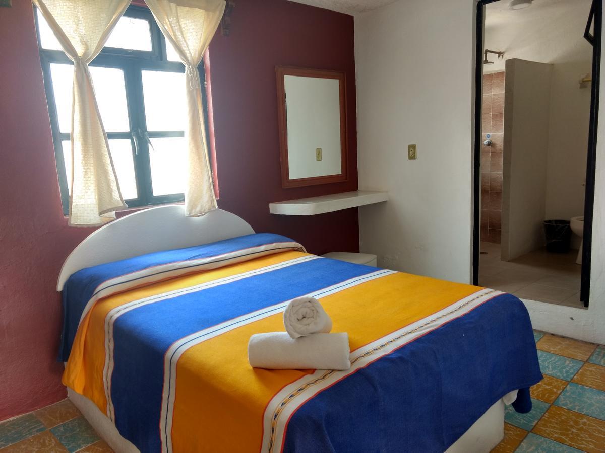 Hacienda Morales. 2*