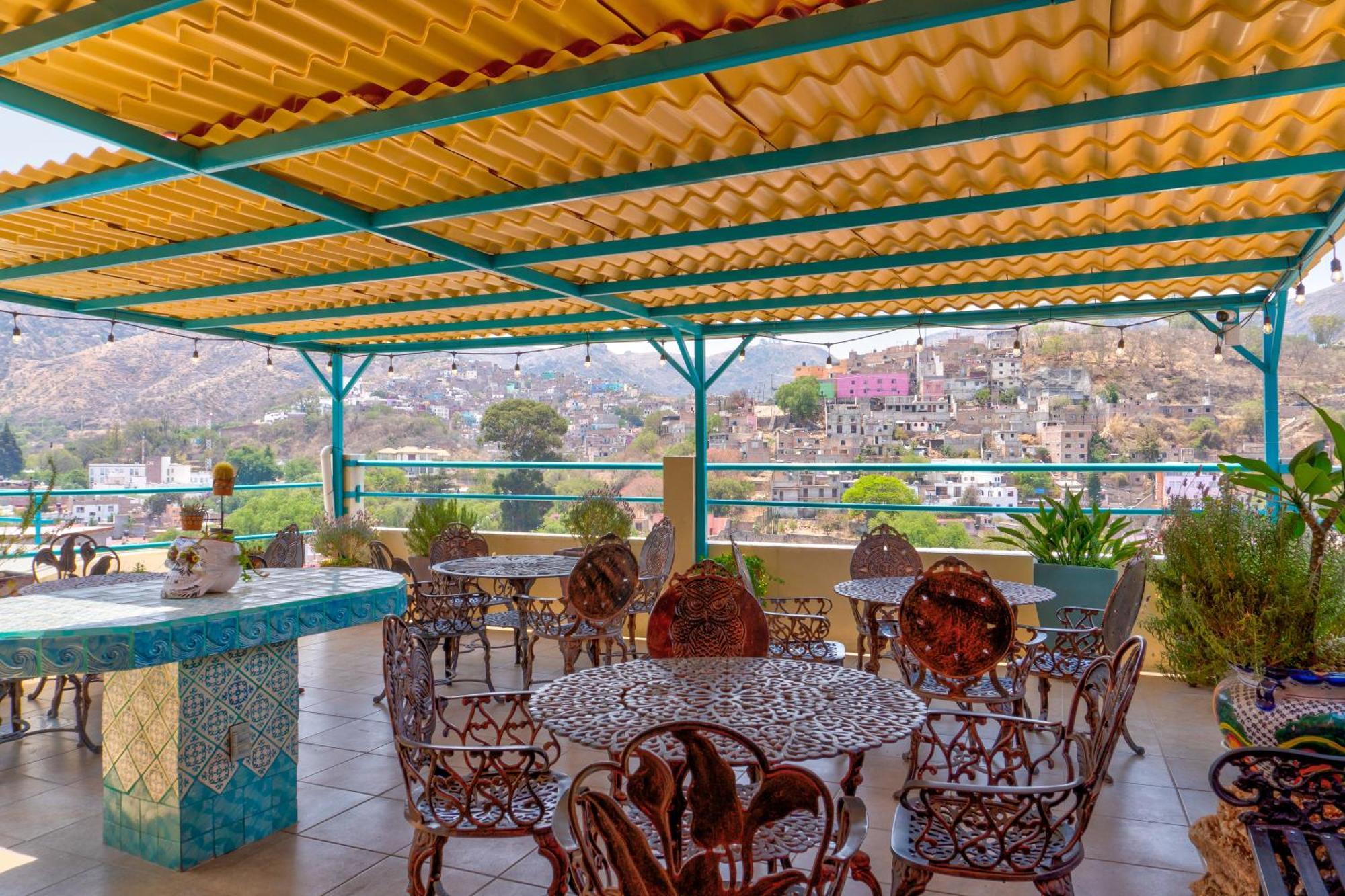 Hotel Casa De Colores