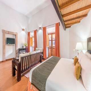 Hotel Casa Virreyes 4*